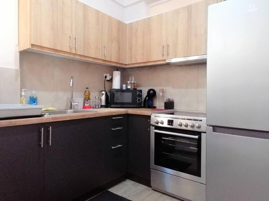 Koukaki Cozy Apartment 5 Minutes To Metro Афіни Екстер'єр фото
